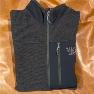 mountain hardwear 1/4 zip sweater